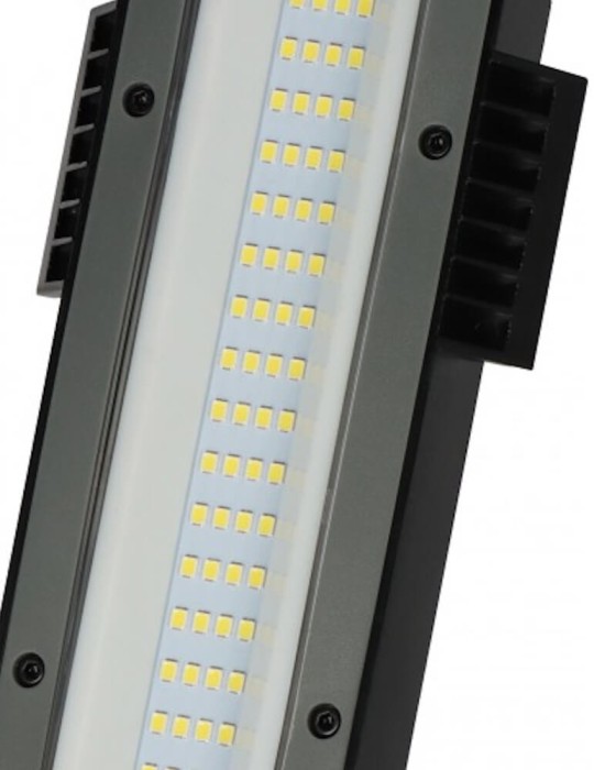 Luz LED son sistema de baterias recargables uso flexible